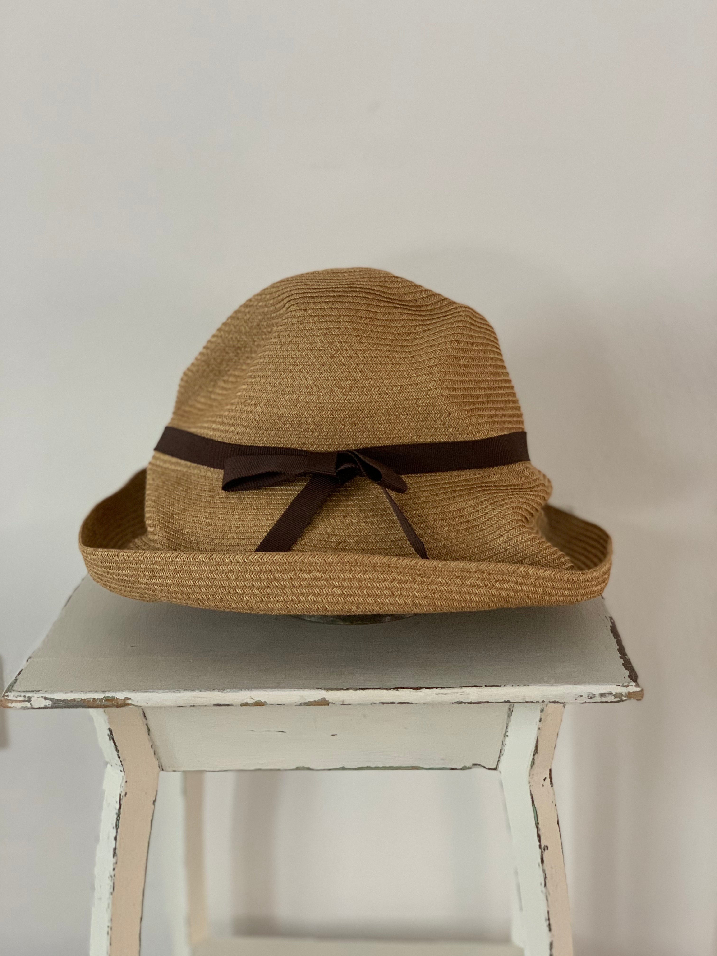 Japanese wide-pitched hat brown ribbon